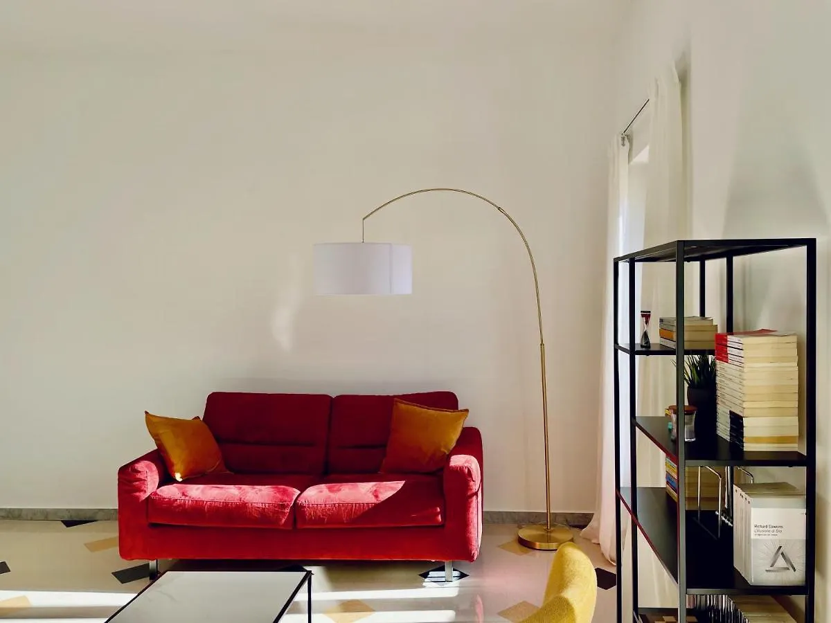 The Design Pasta Apartment Rom